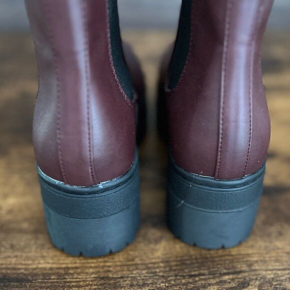 Mia Chelsea Lug Boot in Burgundy, Size 6.5. New!!! - Picture 15 of 15